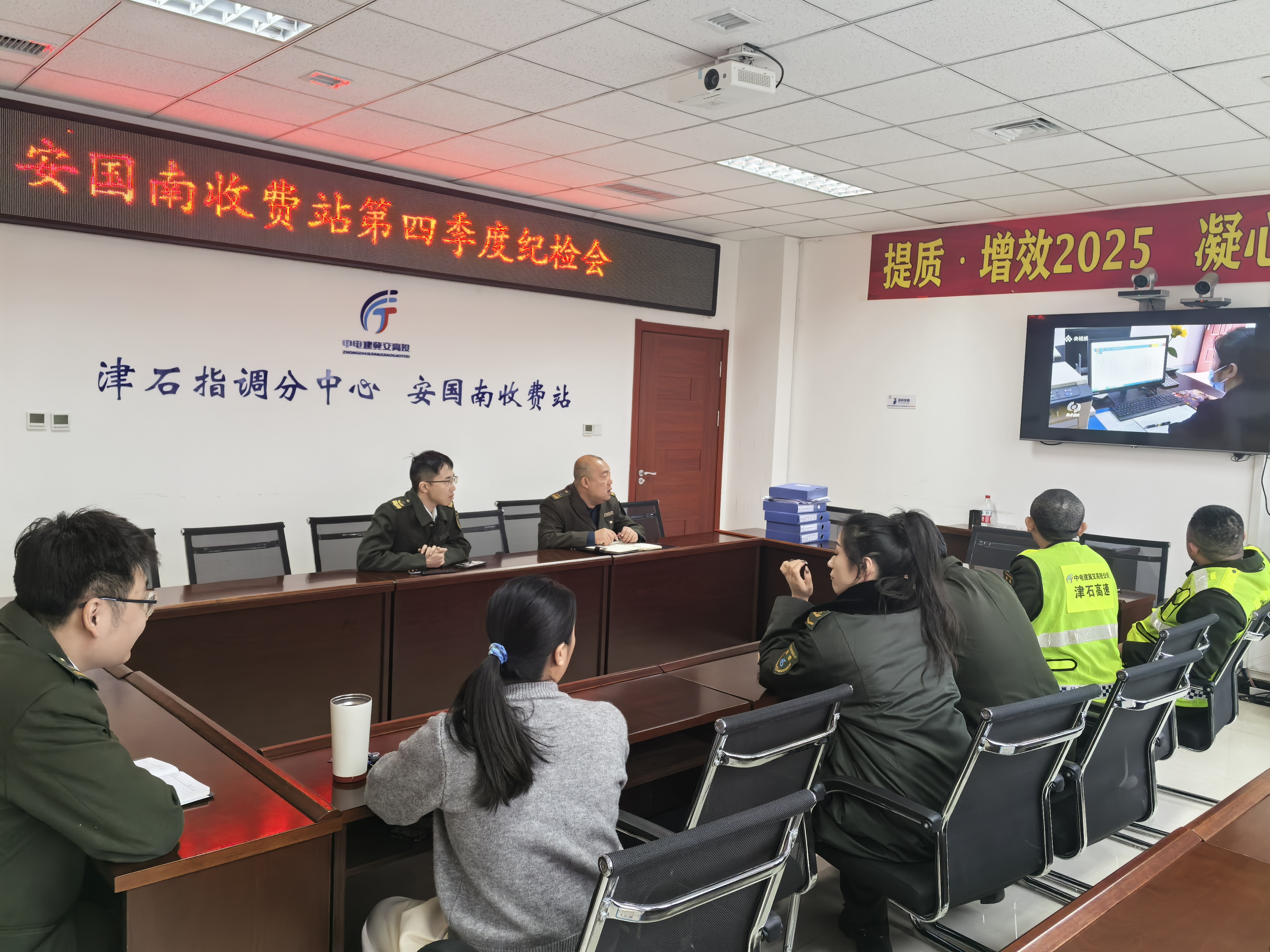 a297986d4e53704a9f13b32c81443a65.jpg a297986d4e53704a9f13b32c81443a65.jpg