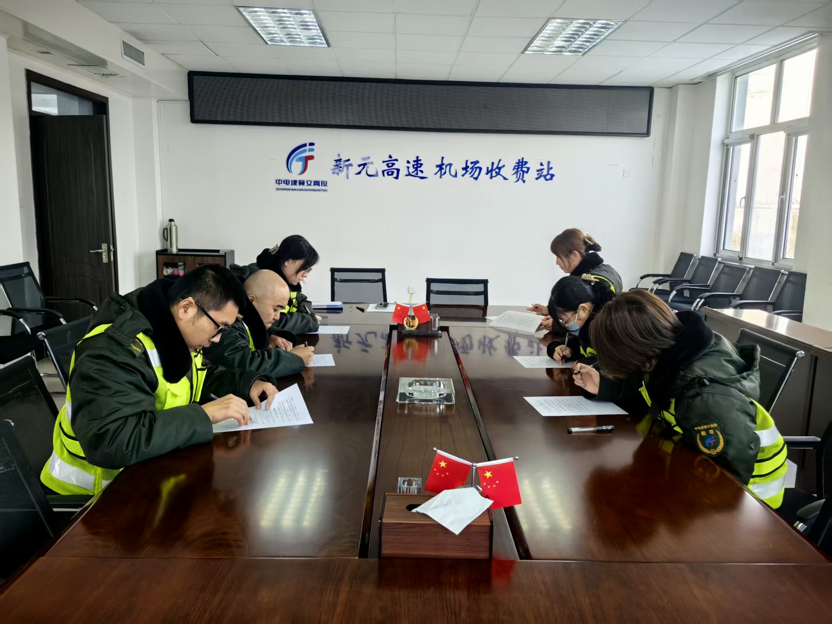 f74779b33a764592632c84b8978affc9.jpg f74779b33a764592632c84b8978affc9.jpg